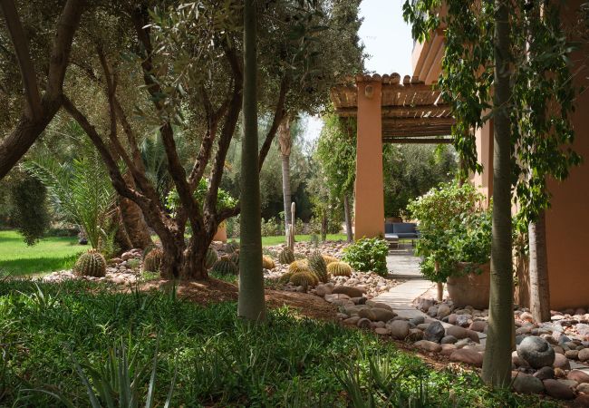 Villa à Marrakech Palmeraie - Yenmoz Villa à Marrakech Palmeraie - Yenmoz