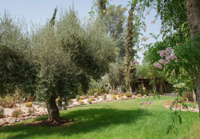 Villa à Marrakech Palmeraie - Yenmoz Villa à Marrakech Palmeraie - Yenmoz