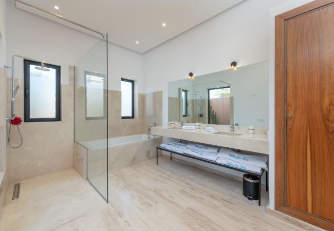 Villa à Marrakech - Les Iris Villa à Marrakech - Les Iris